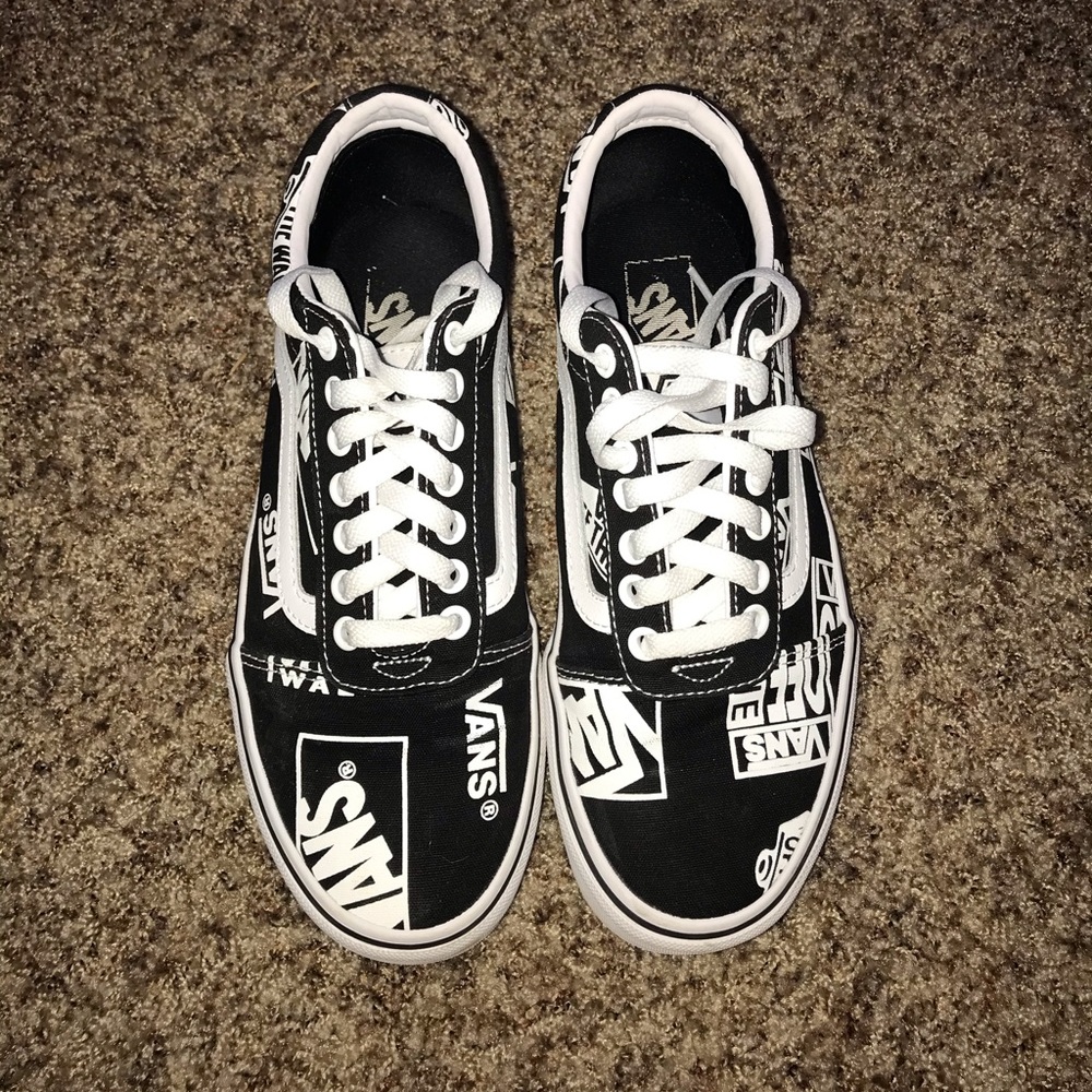 lace up vans